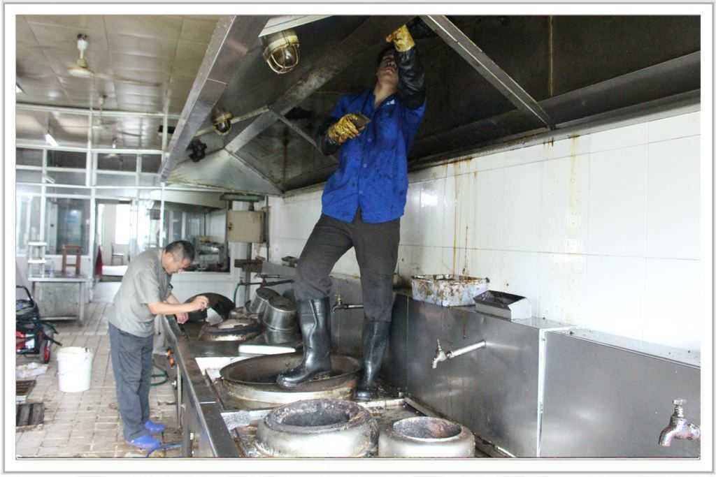 貴陽專業油煙管道清洗 貴陽專業油煙管道清洗